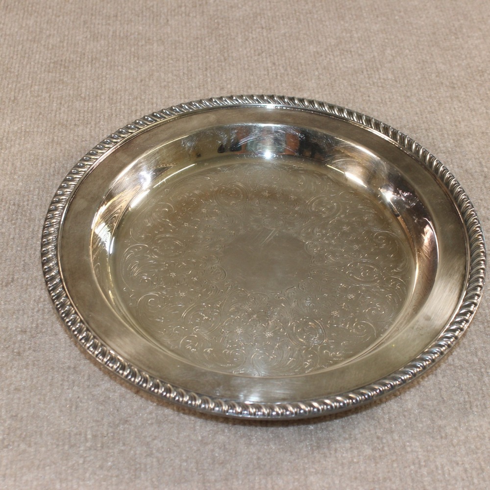 Poole Silver Co 1005 Silver Plated Footed Tray Etched Floral Gadroon Edge 12in